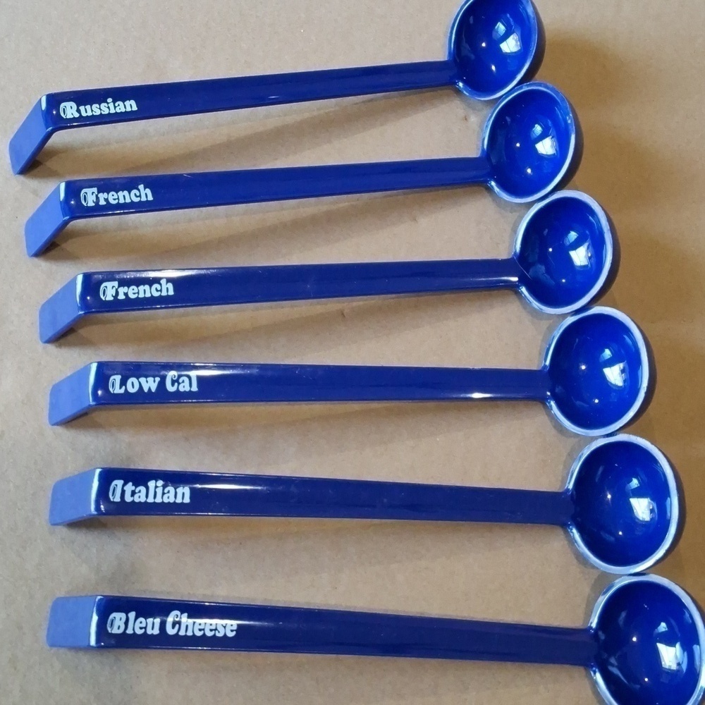 Cambro 6 Royal blue salad dressing scoop ladel 10 inches - Picture 2 of 8